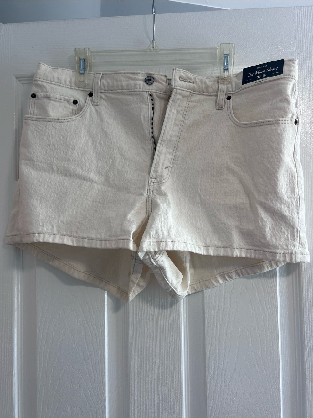 Abercrombie the Mom Short Cream Denim Shorts